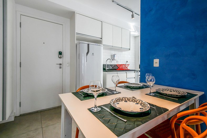 IQ55_Modern, well-located apartment near Av Paulista