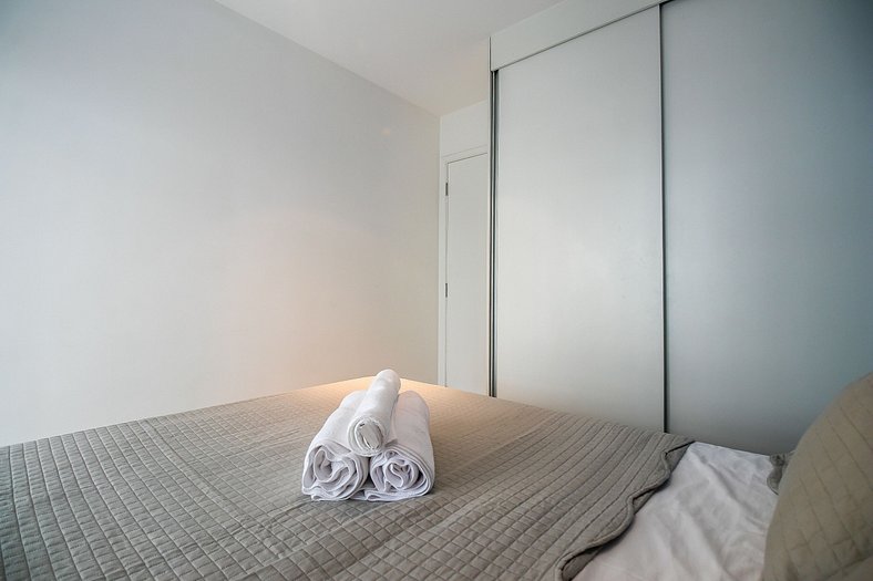 IQ55_Modern, well-located apartment near Av Paulista